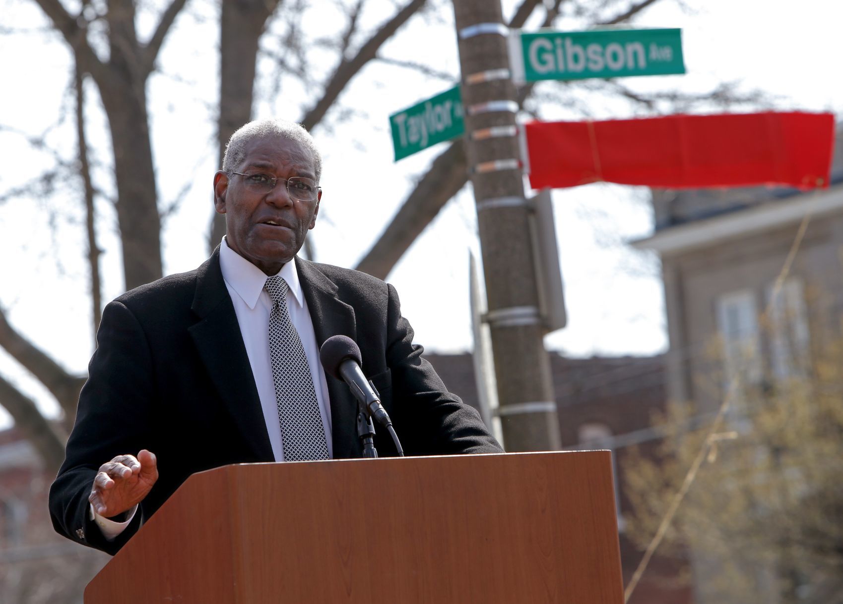 Bob Gibson gets a street